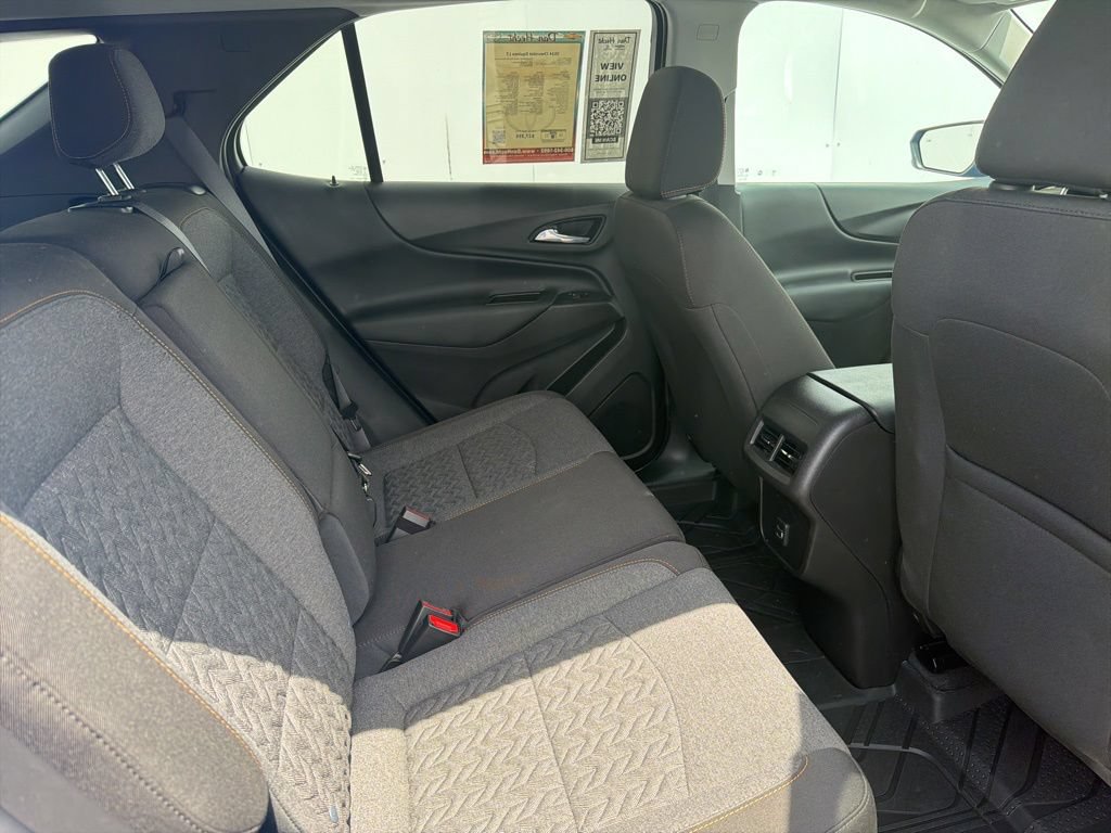 Used 2024 Chevrolet Equinox LT w/ LPO, Floor Liner Package FWD image 6