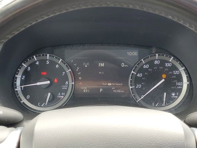 Used 2021 Toyota Highlander XLE AWD/4WD image 20