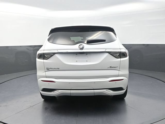 Used 2023 Buick Enclave Avenir w/ Avenir Technology Package AWD/4WD image 9