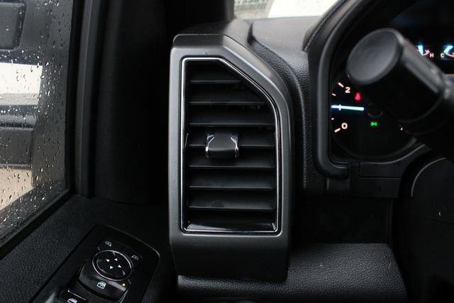 Used 2018 Ford F150 XLT w/ Equipment Group 302A Luxury image 6