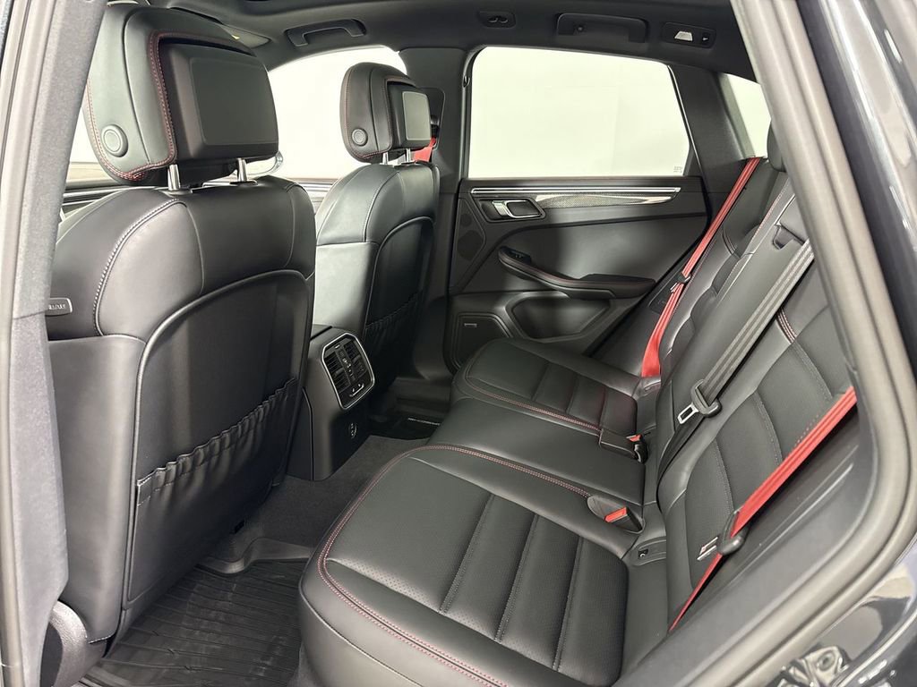 New 2026 Porsche Macan GTS AWD/4WD image 26