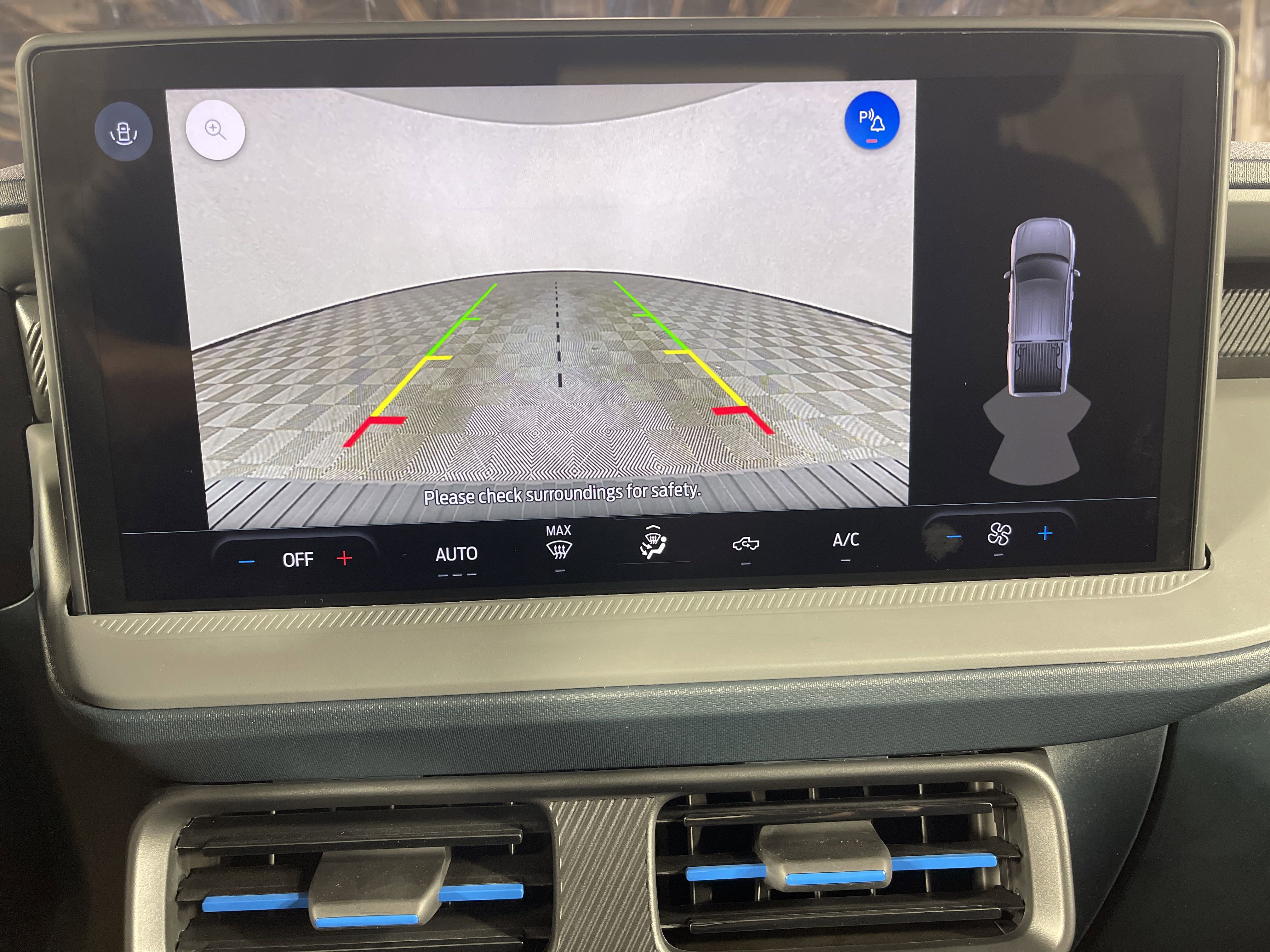 New 2025 Ford Maverick Lobo image 25