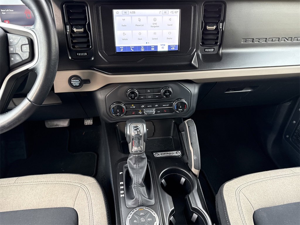 Used 2022 Ford Bronco Big Bend image 14