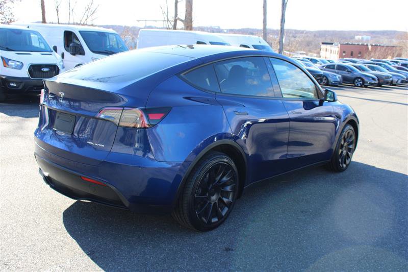Used 2023 Tesla Model Y Long Range image 8