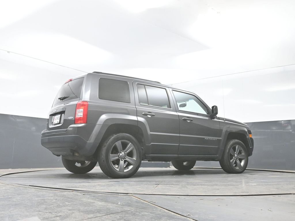 Used 2015 Jeep Patriot High Altitude image 46
