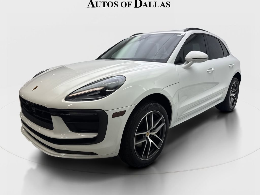 Used 2024 Porsche Macan AWD/4WD image 2