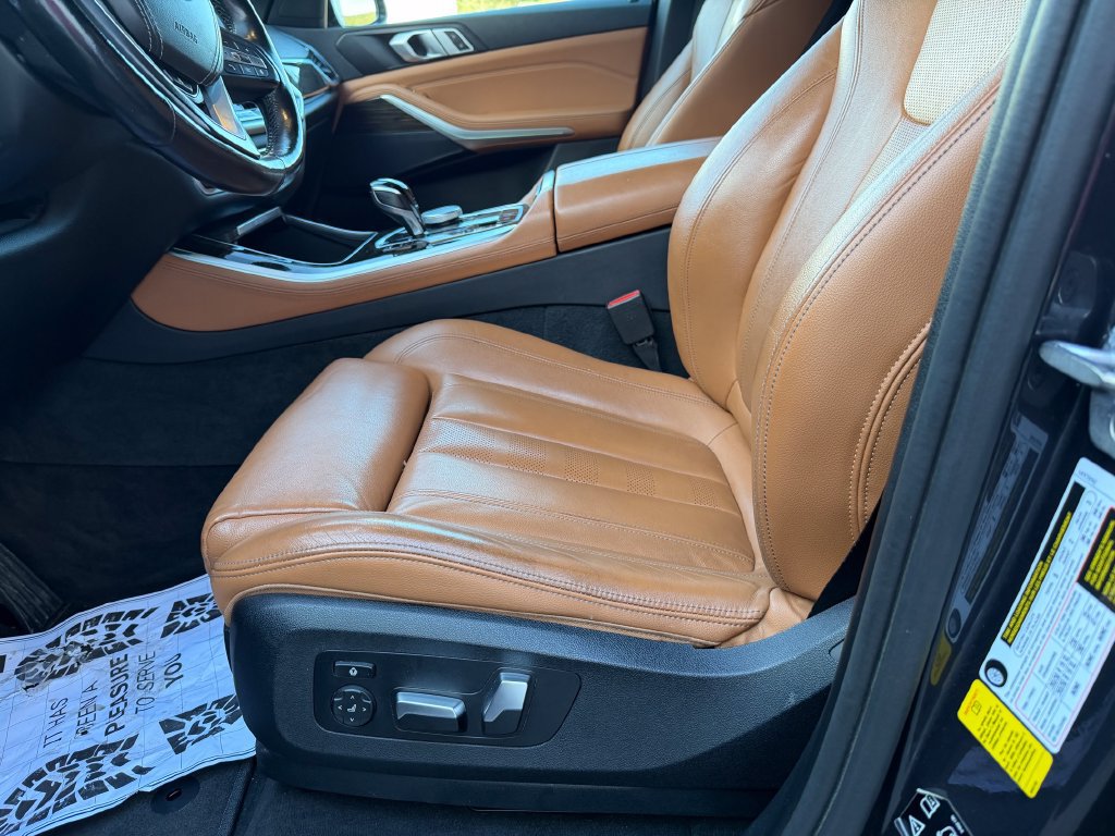 Used 2019 BMW X5 xDrive40i w/ Convenience Package AWD/4WD image 13