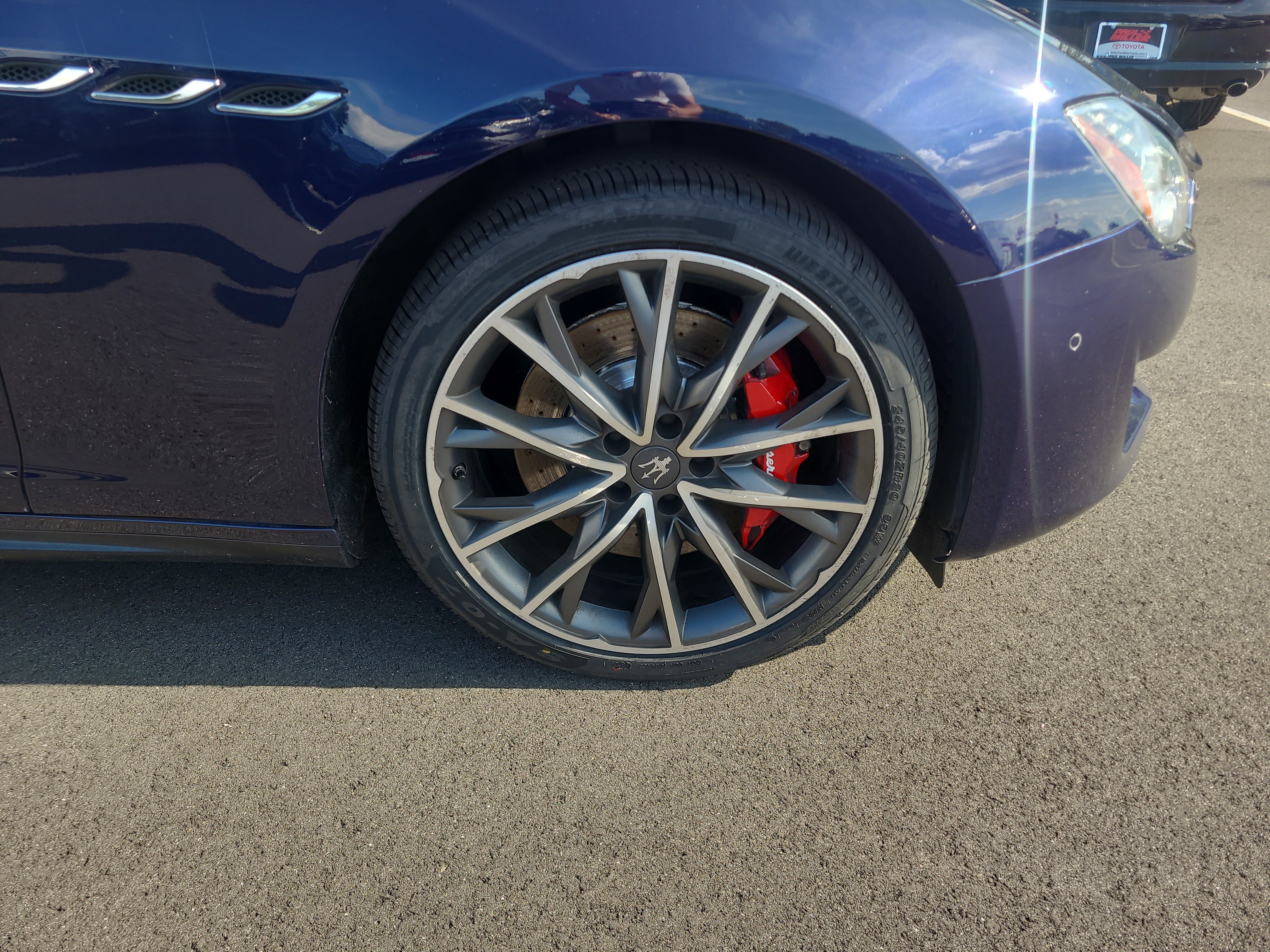 Used 2020 Maserati Ghibli S Q4 AWD/4WD image 12