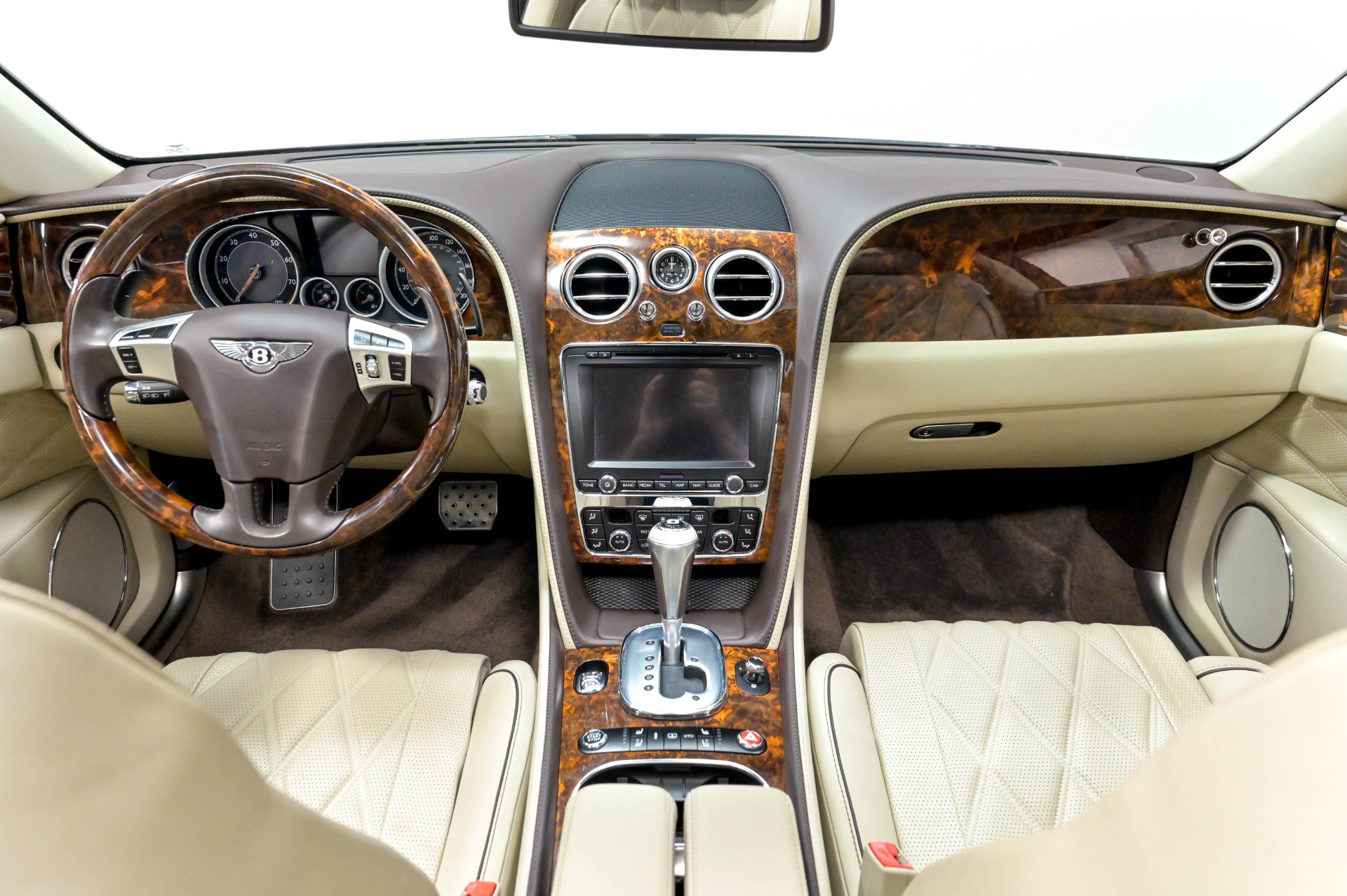 Used 2015 Bentley Flying Spur W12 AWD/4WD image 19