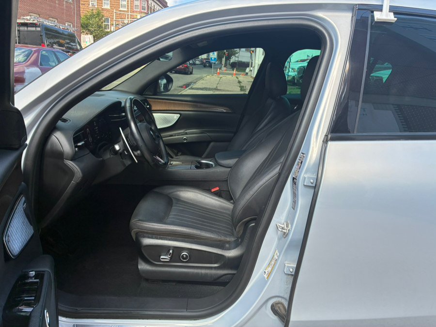 Used 2023 Maserati Grecale GT AWD/4WD image 15