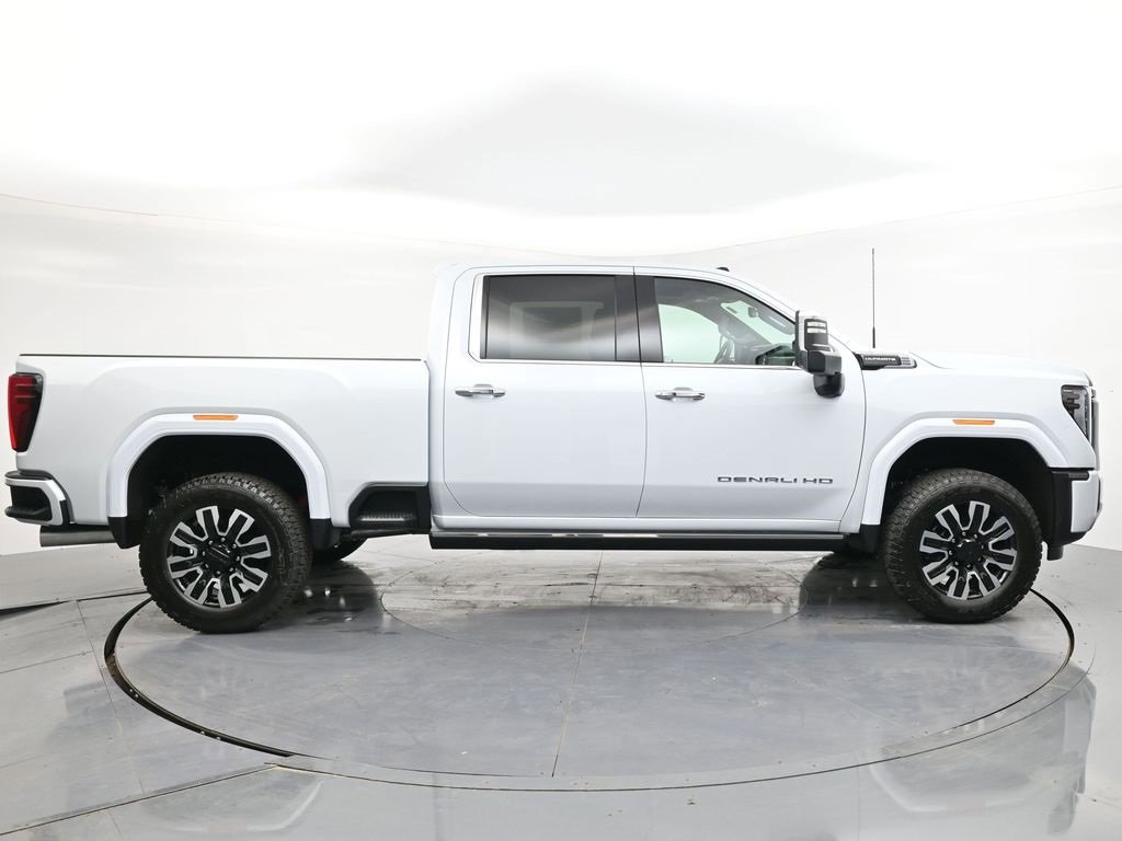 New 2026 GMC Sierra 3500 Denali Ultimate image 6