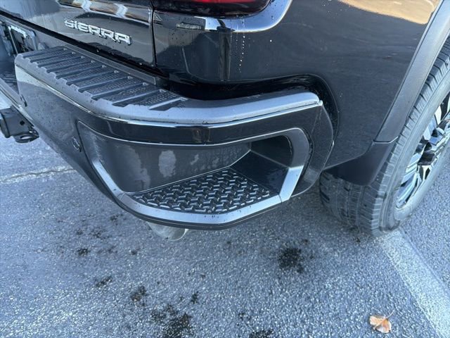 Used 2024 GMC Sierra 2500 Denali w/ Denali Reserve Package image 10