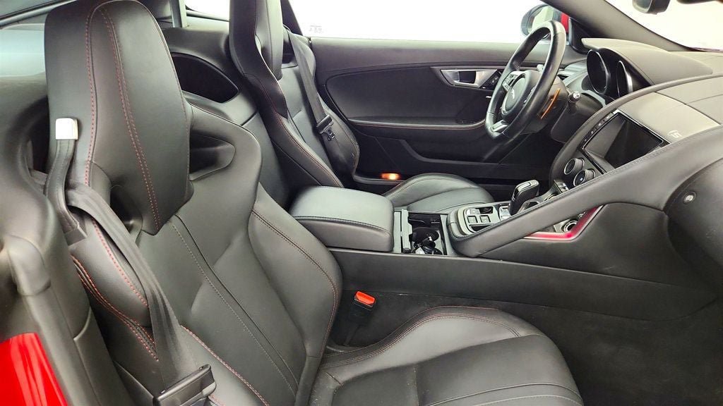 Used 2017 Jaguar F-TYPE S British Design Edition AWD/4WD image 37