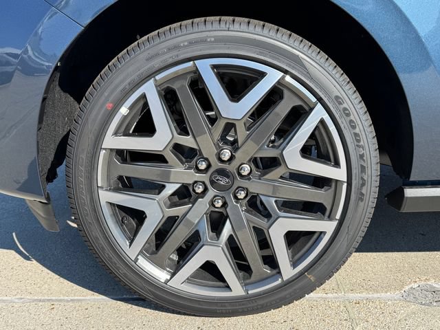 New 2027 Ford Expedition Platinum w/ Platinum Ultimate Package AWD/4WD image 5