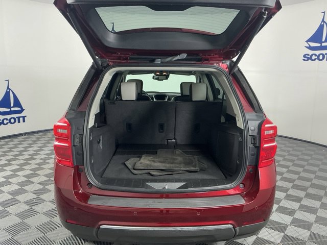 Used 2016 Chevrolet Equinox LTZ w/ Enhanced Convenience Package FWD image 21