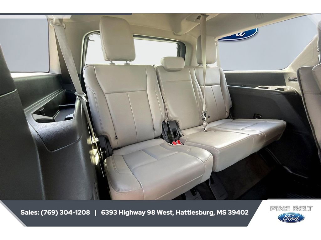 Used 2020 Ford Expedition Max XLT w/ Equipment Group 202A image 21