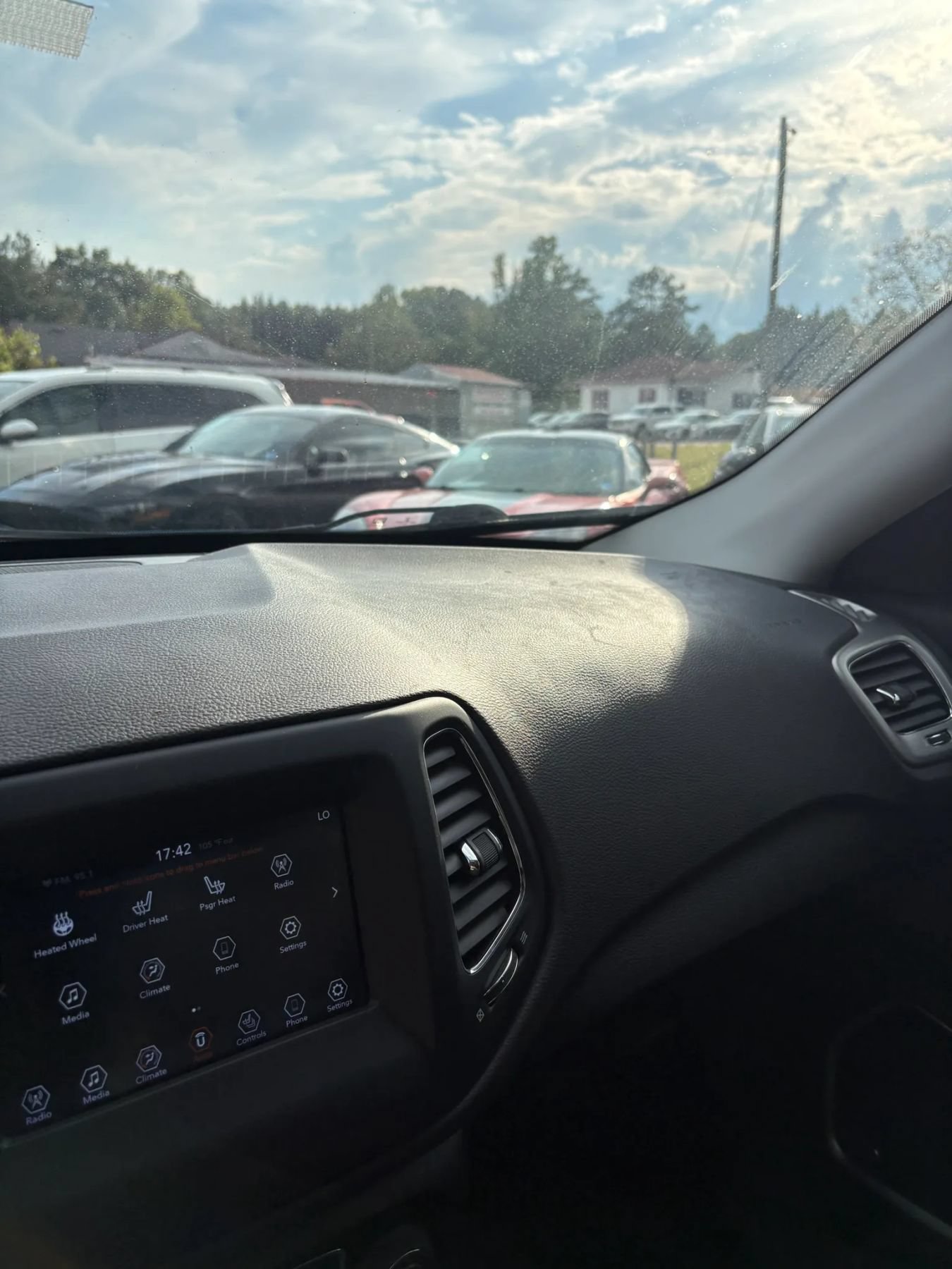 Used 2021 Jeep Compass Latitude w/ Sun and Sound Group AWD/4WD image 40