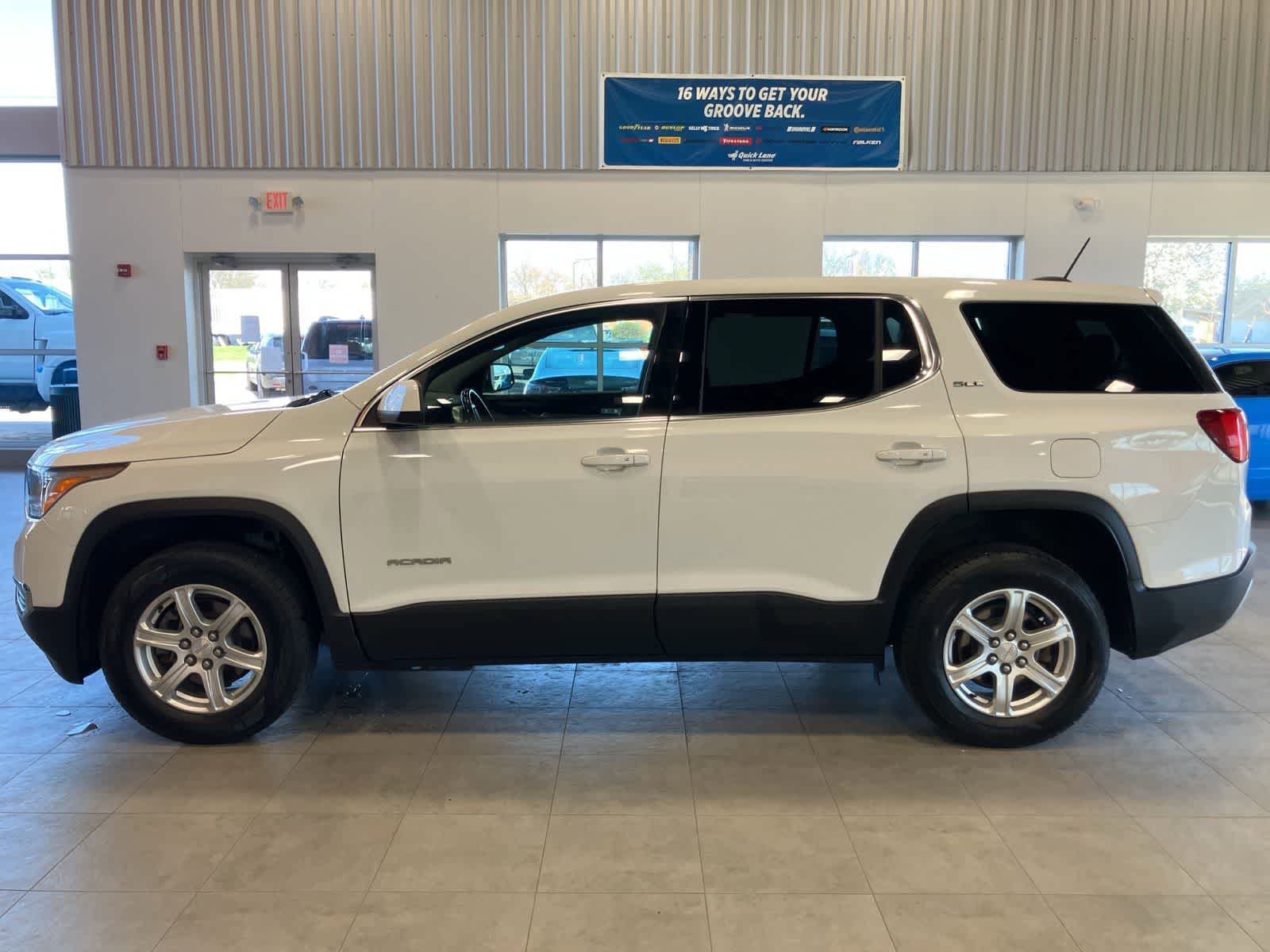 Used 2019 GMC Acadia SLE FWD image 8