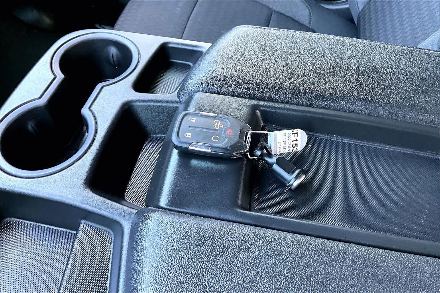 Used 2022 Chevrolet Silverado 3500 LT w/ Convenience Package AWD/4WD image 14