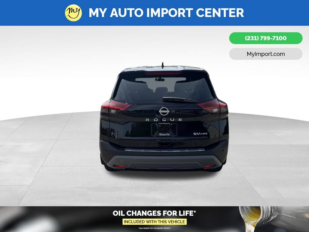 Used 2023 Nissan Rogue SV AWD/4WD image 4