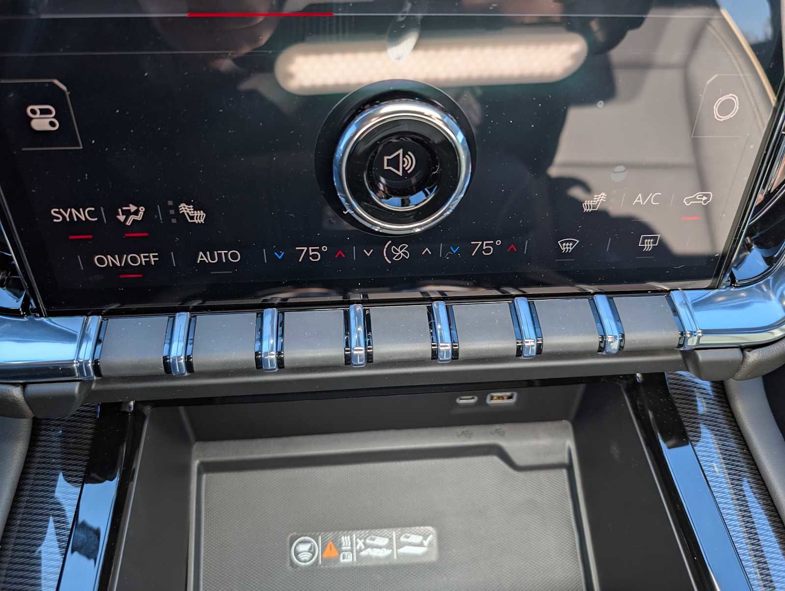 New 2026 GMC Yukon Elevation w/ LPO, Floor Liner Package image 25