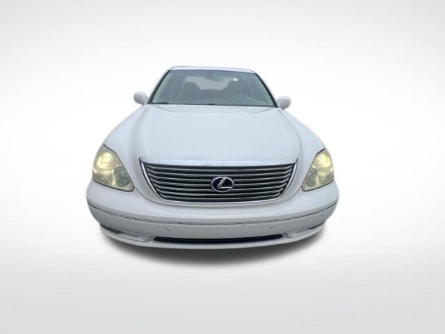 Used 2005 Lexus LS 430 w/ Premium Pkg RWD image 7