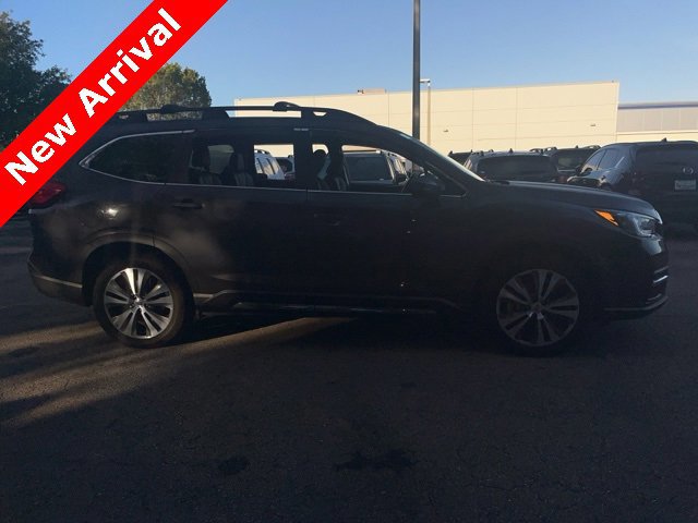 Used 2019 Subaru Ascent Limited w/ Popular Package #3 image 9