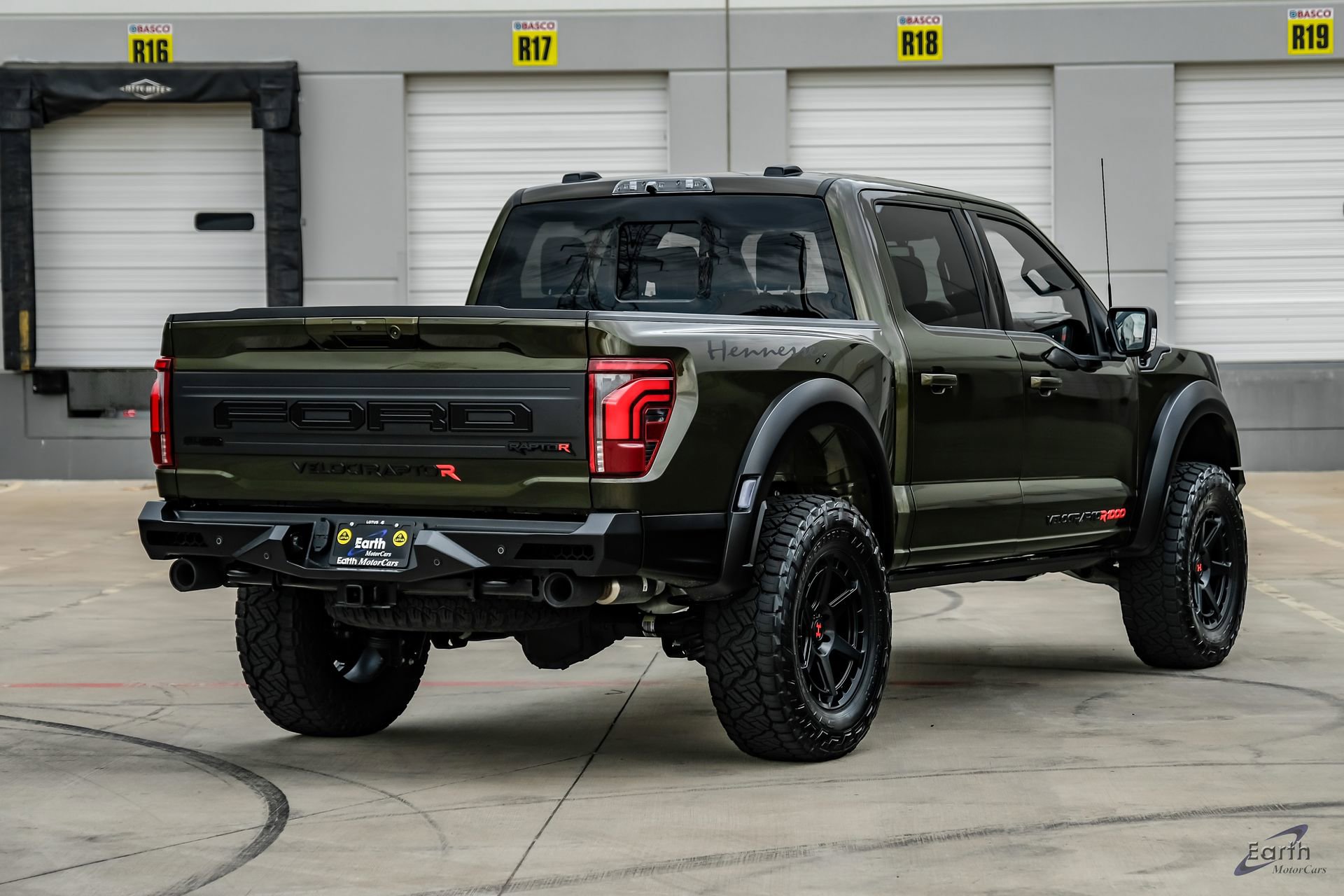 Used 2026 Ford F150 Raptor w/ Equipment Group 803A Raptor R AWD/4WD image 21