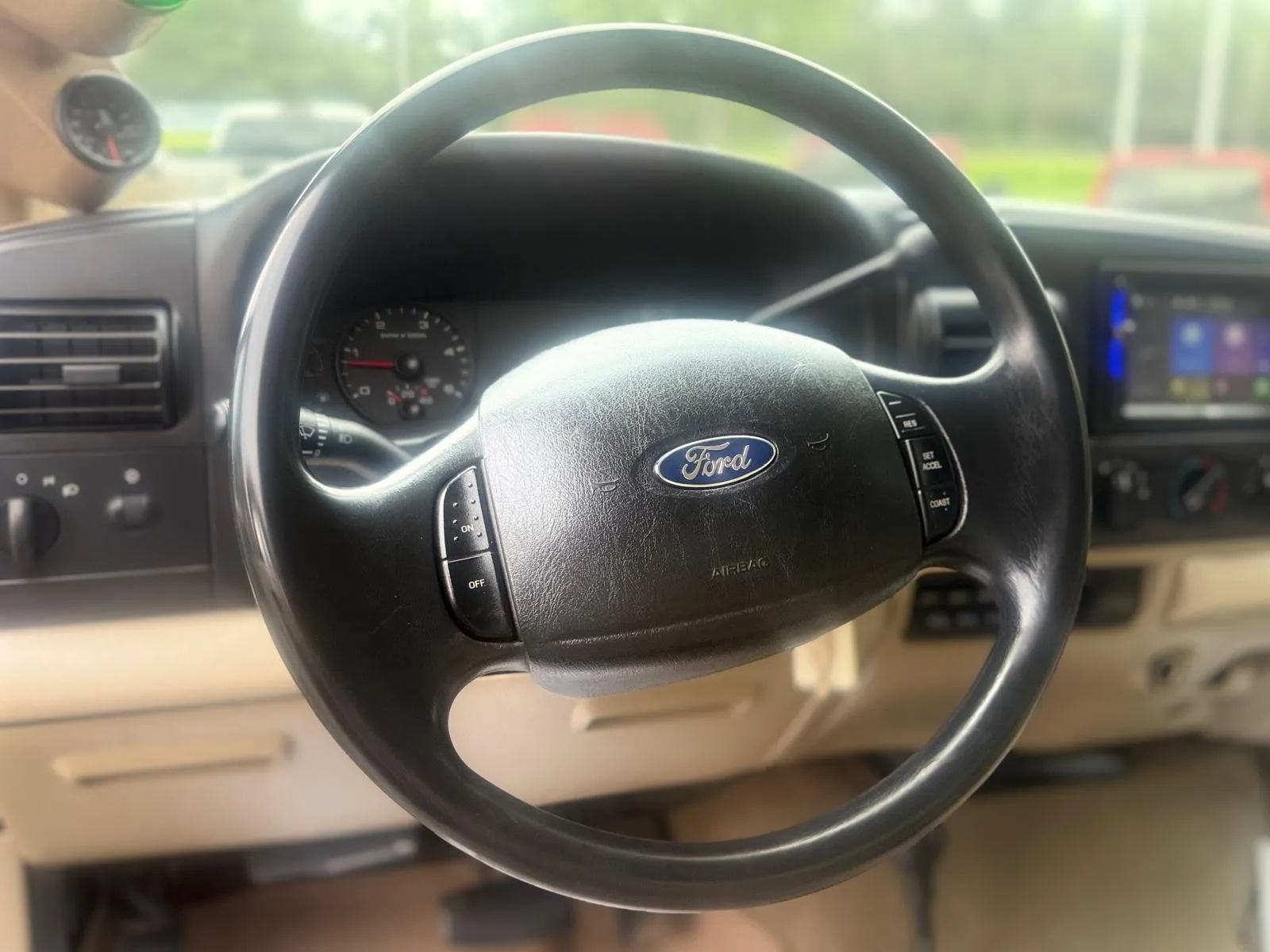 Used 2005 Ford F350 XLT AWD/4WD image 15