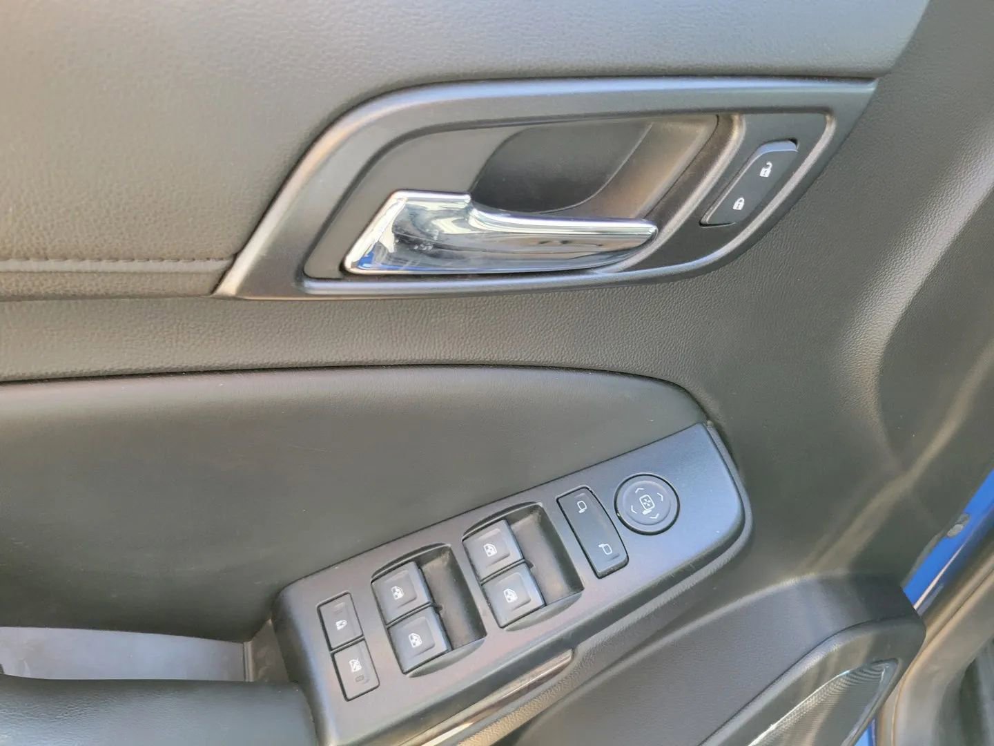 Used 2016 Chevrolet Tahoe 4WD w/ Remote Keyless Entry Package image 30