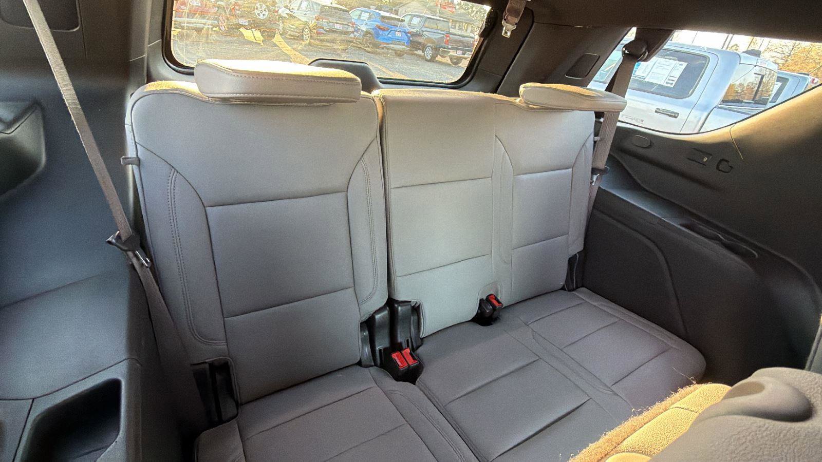 Certified 2024 Chevrolet Tahoe LT w/ LT Signature Plus Package image 20