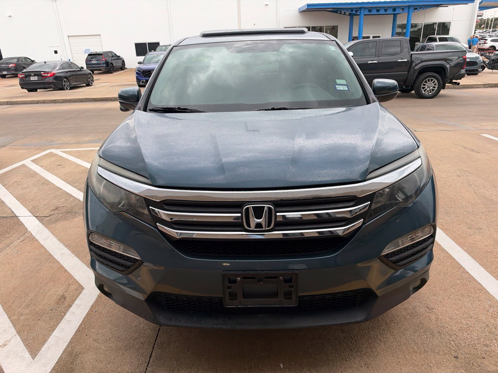 Used 2017 Honda Pilot EX-L image 2