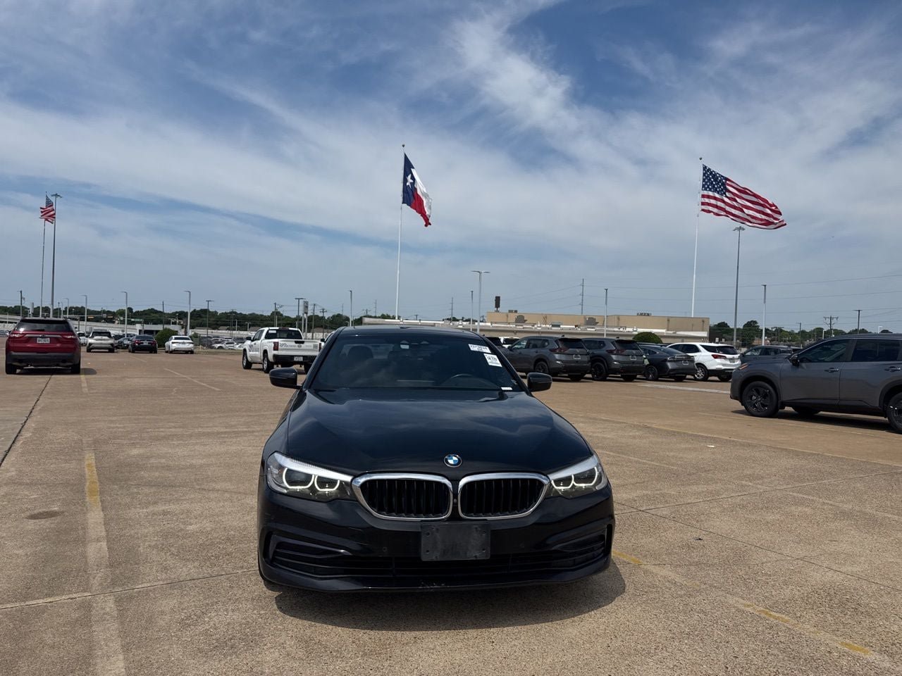 Used 2019 BMW 530i w/ Premium Package RWD image 4
