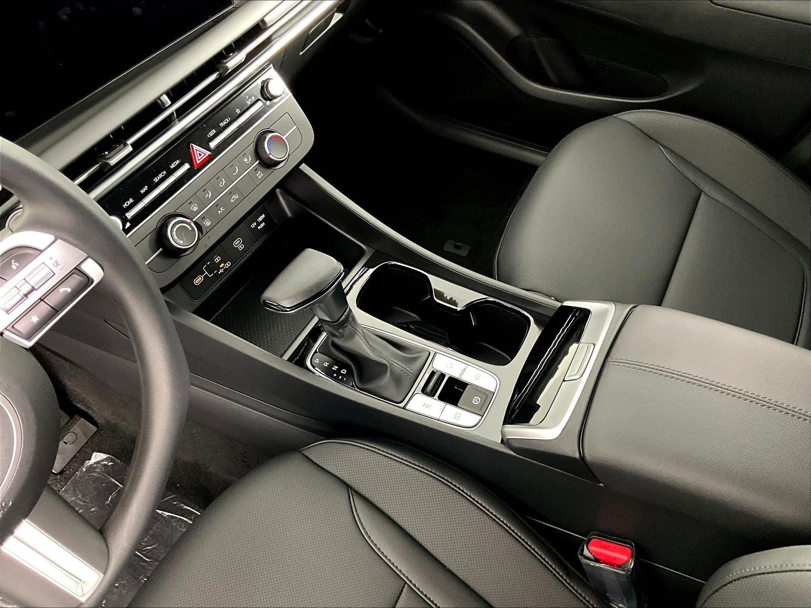 New 2027 Hyundai Santa Cruz SE AWD/4WD image 12