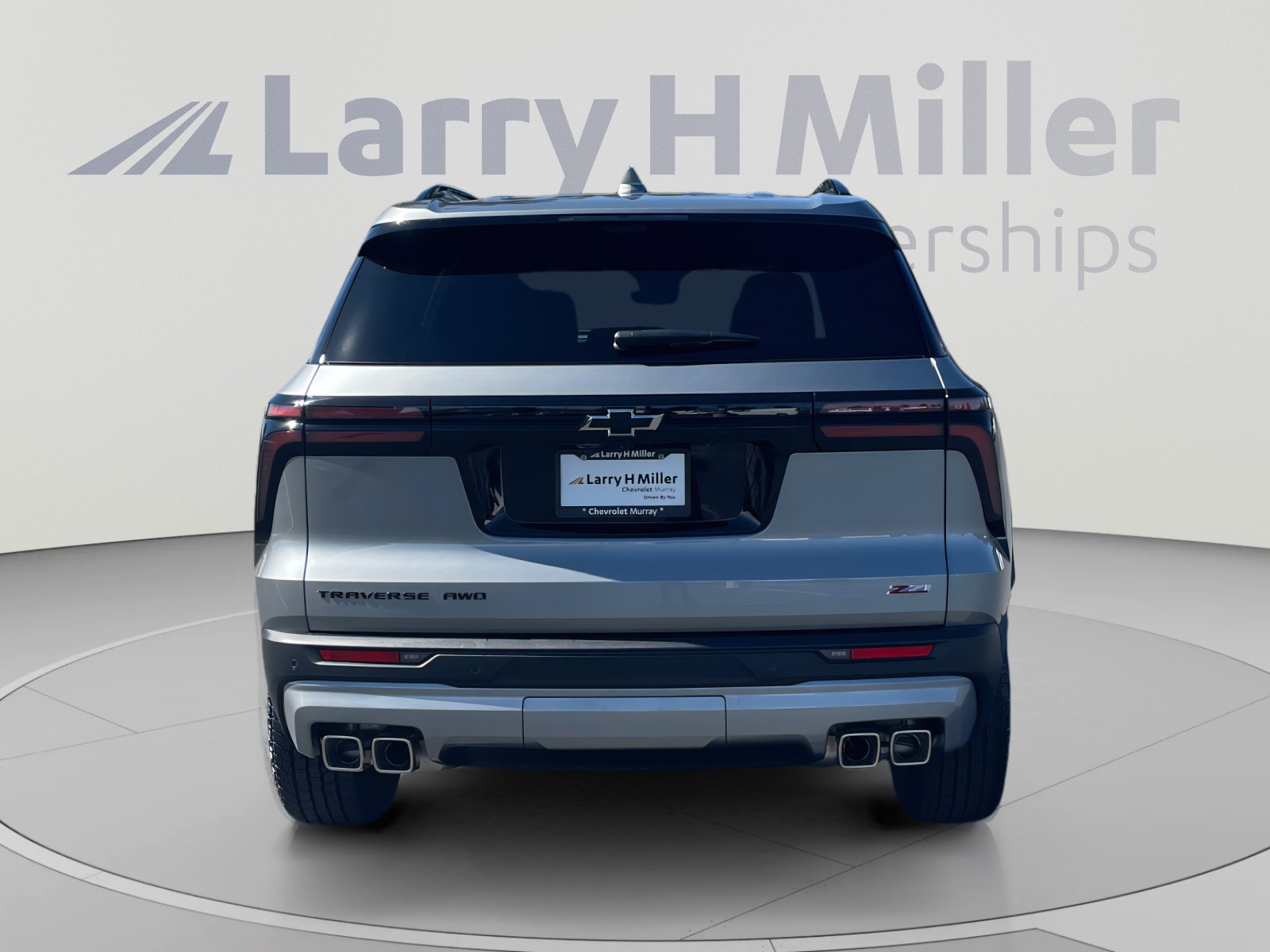 New 2026 Chevrolet Traverse Z71 w/ Enhanced Driving Package AWD/4WD image 4