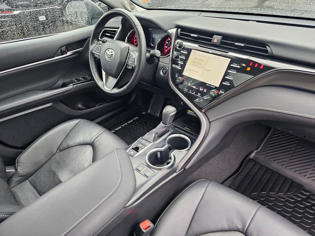 Used 2019 Toyota Camry XSE image 30