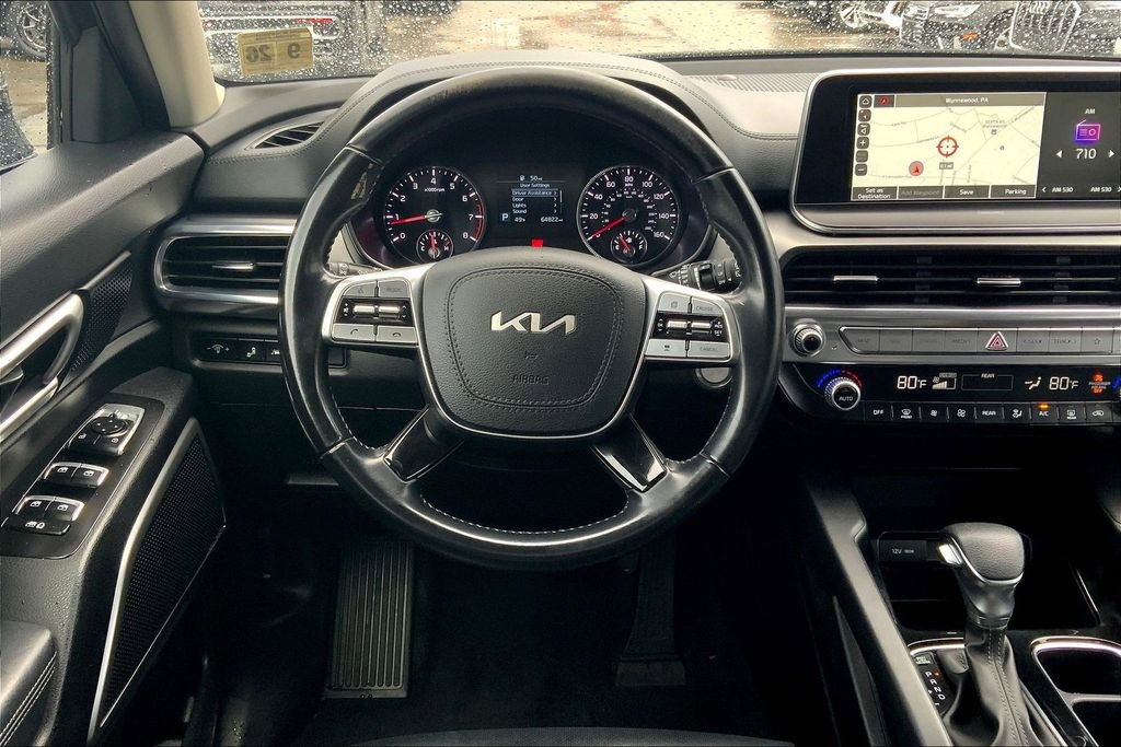 Used 2022 Kia Telluride LX image 5