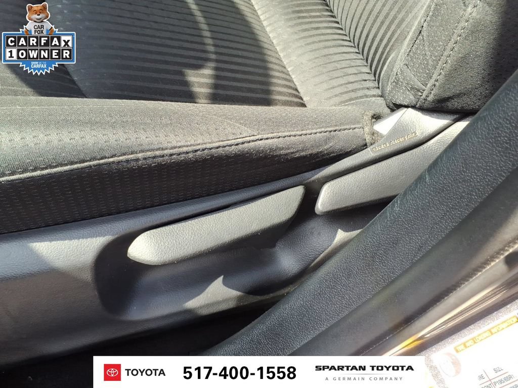 Used 2018 Toyota Prius Prime Plus w/ Carpet Mat Package FWD image 16