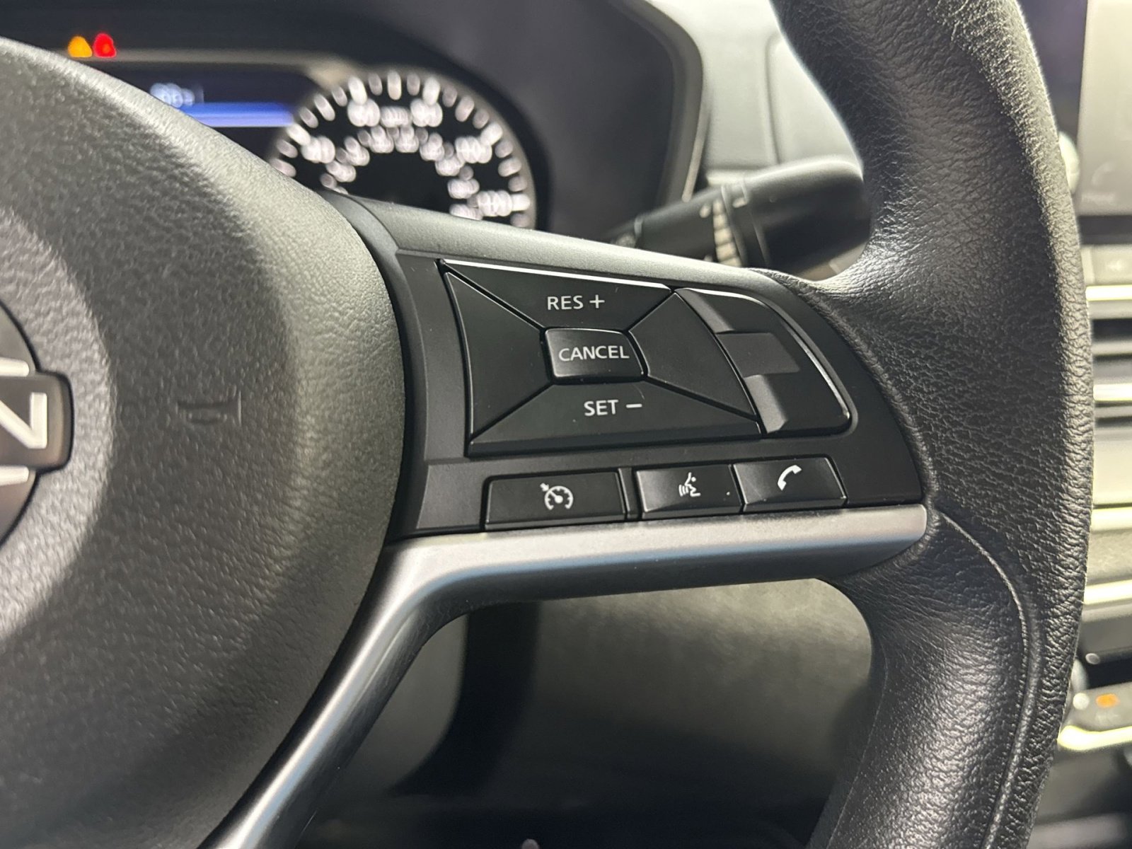 Used 2023 Nissan Altima 2.5 SV FWD image 44