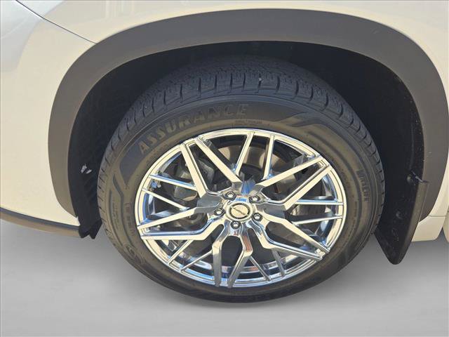 Used 2021 Toyota Highlander Limited AWD/4WD image 25