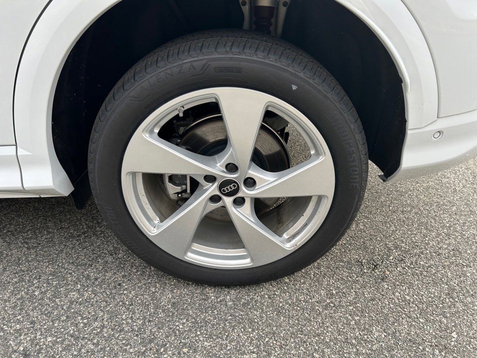 New 2025 Audi Q5 Premium Plus image 22