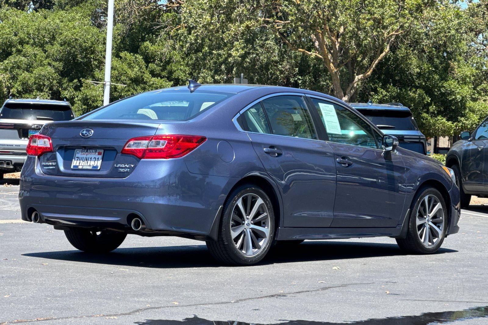 Used 2017 Subaru Legacy 3.6R Limited AWD/4WD image 3