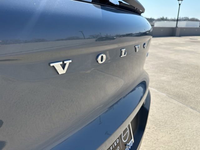Certified 2023 Volvo XC40 B5 Ultimate w/ Climate Package image 37