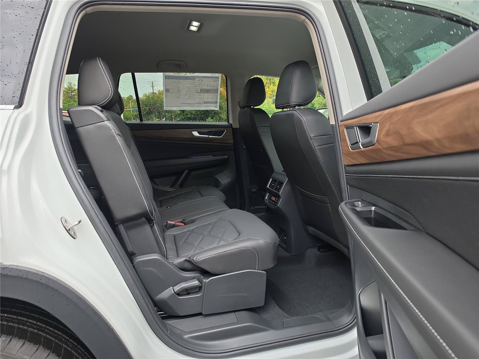 New 2026 Volkswagen Atlas SE AWD/4WD image 26