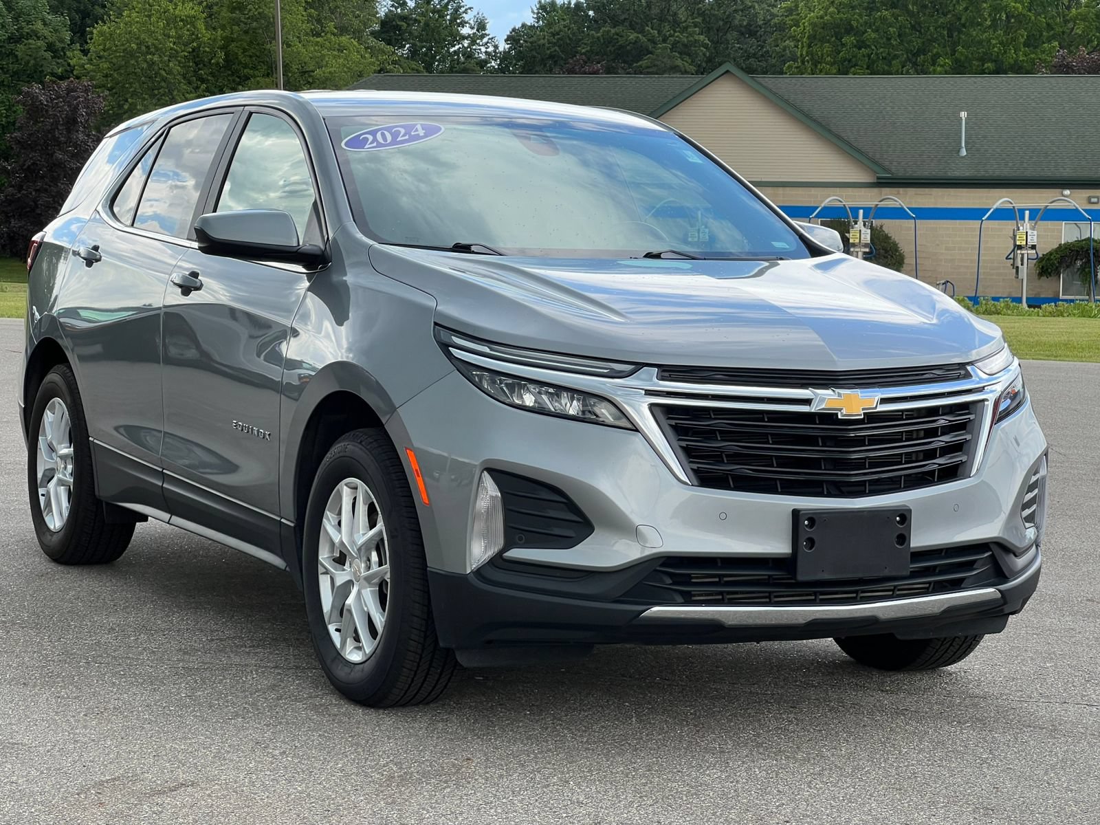 Used 2024 Chevrolet Equinox LT AWD/4WD image 40