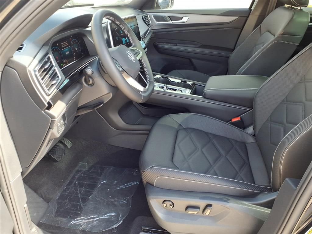 New 2026 Volkswagen Atlas Cross Sport SE image 10