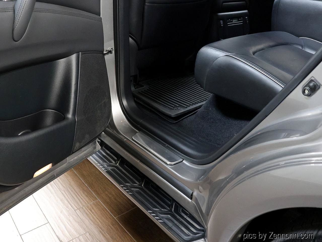 Used 2012 INFINITI QX56 4WD w/ Theater Pkg image 31