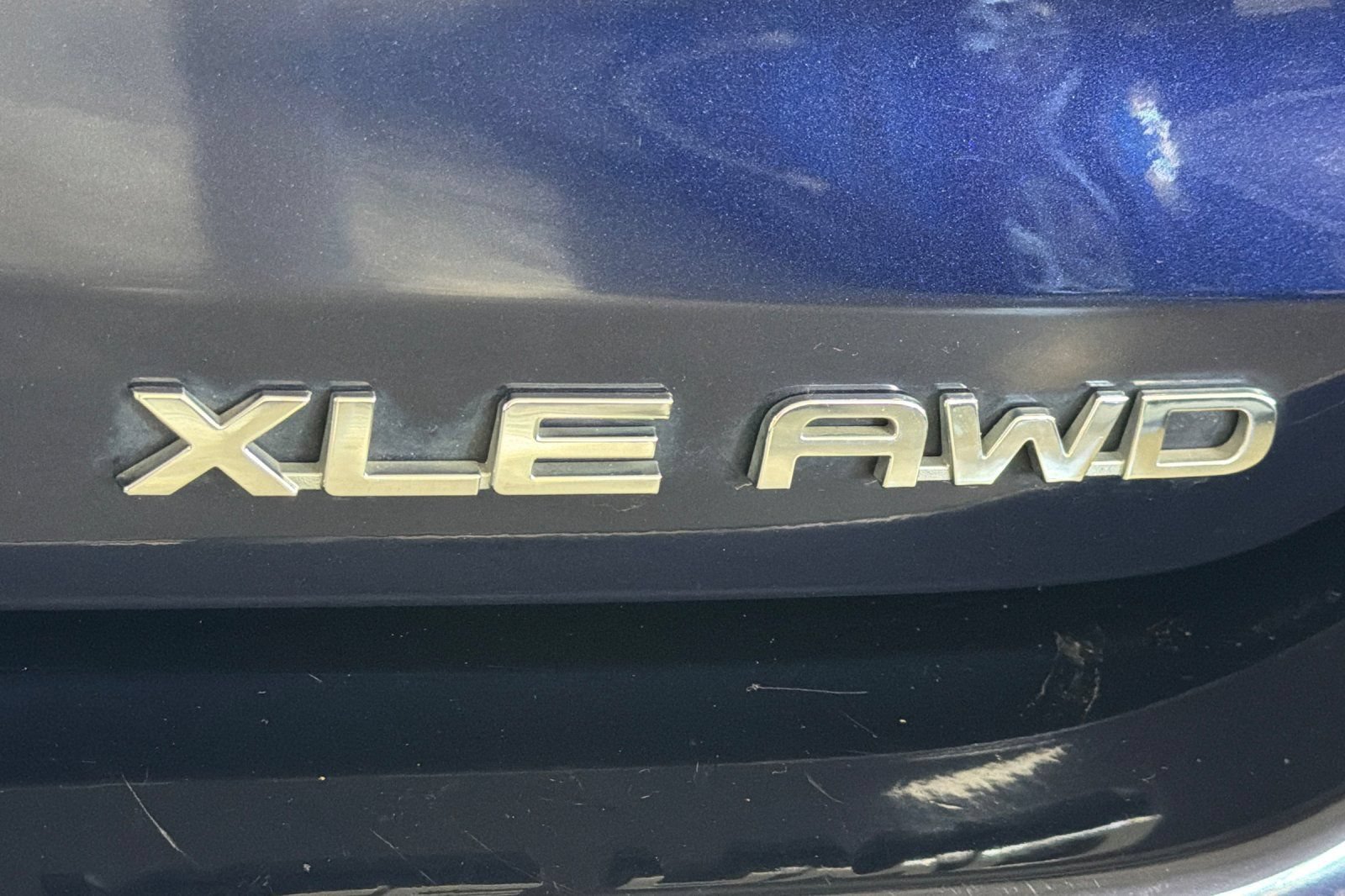 Used 2022 Toyota Highlander XLE AWD/4WD image 38