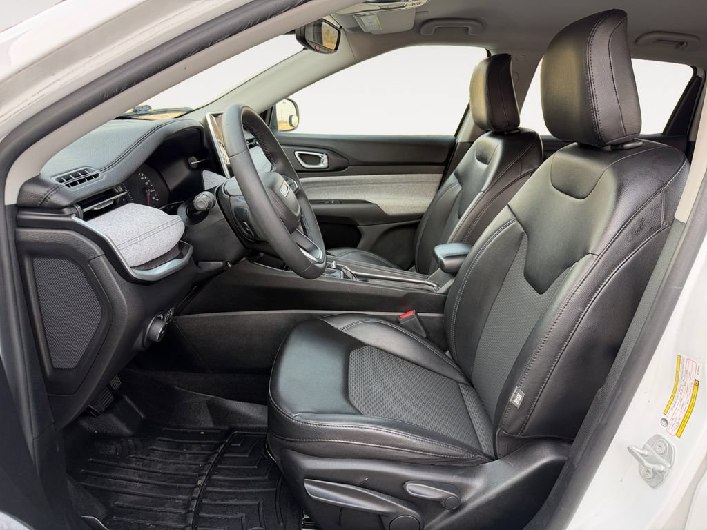 Used 2022 Jeep Compass Latitude AWD/4WD image 14