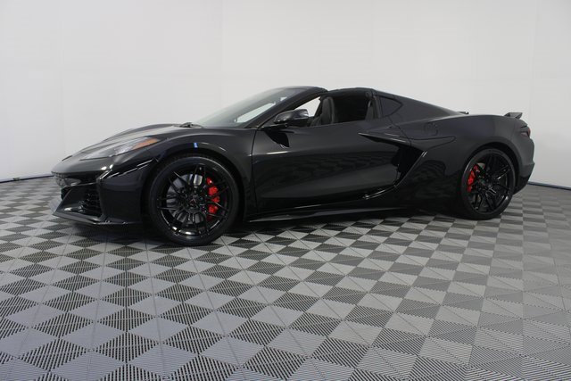New 2026 Chevrolet Corvette Z06 w/ Stealth Interior Trim Package image 2